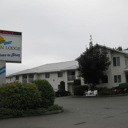 Lake Cowichan Lodge Buitenkant foto
